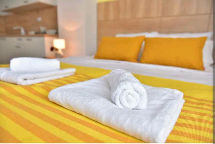 Milica Apartments Skopje Esterno foto