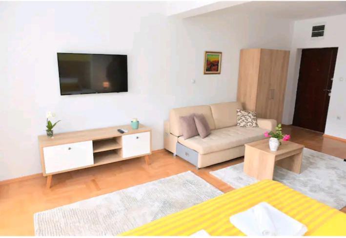 Milica Apartments Skopje Esterno foto