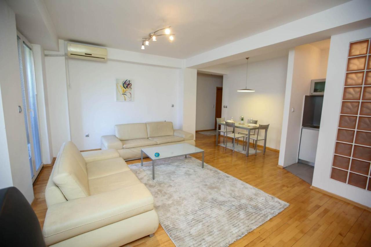 Milica Apartments Skopje Esterno foto